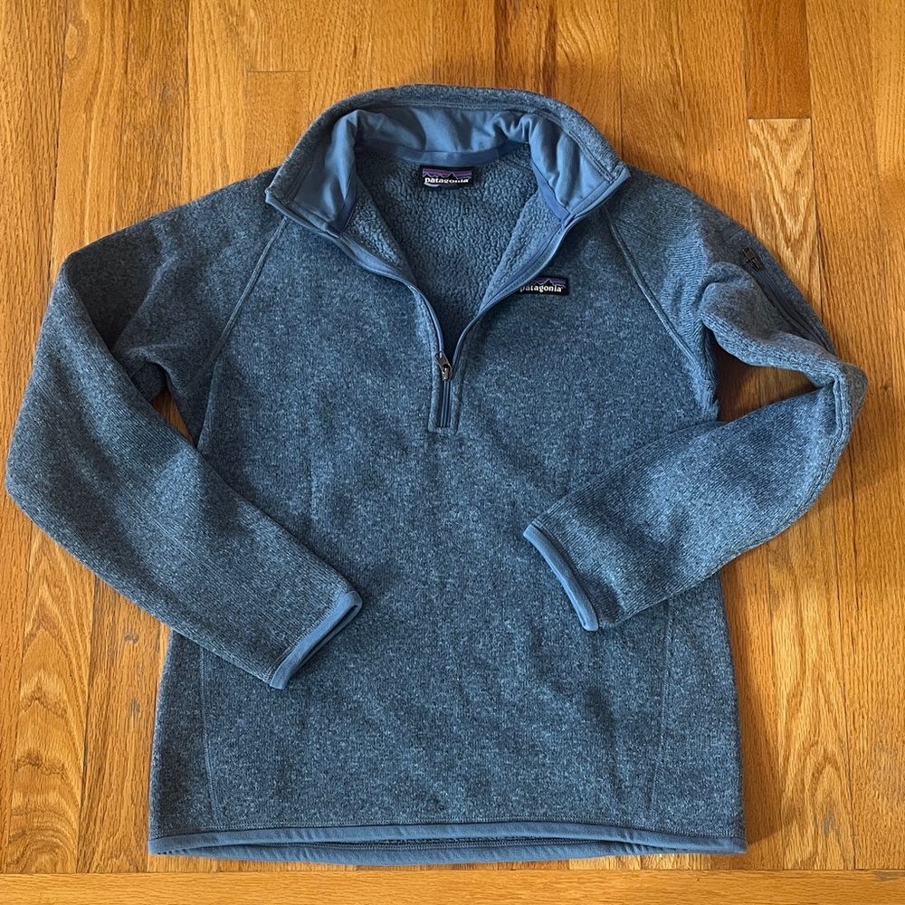 Patagonia Women’s Blue Sweater 3/4 zip